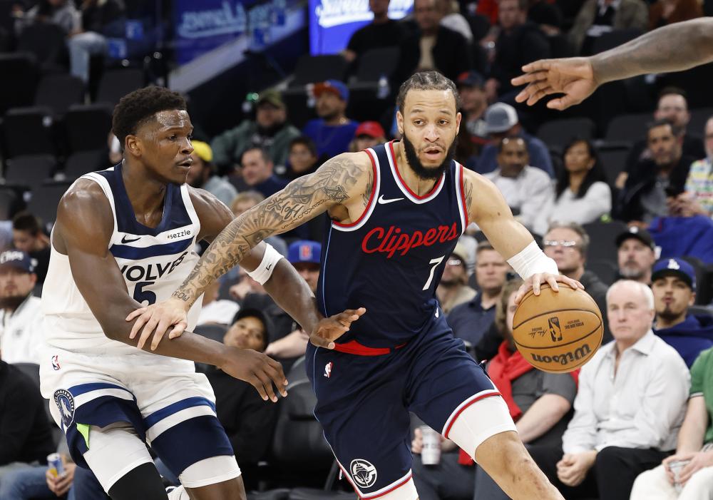 佩杜拉：曼城准备为求购多纳鲁马向巴黎报价3000万欧元