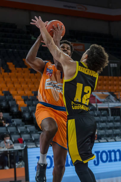 管理和比赛 管理和比赛