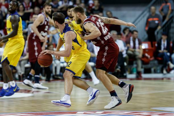 作和灵活战 作和灵活战